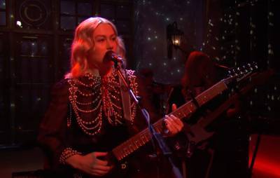 Phoebe Bridgers says she smashed her guitar on ‘SNL’ with the blessing of the brand Danelectro - www.nme.com