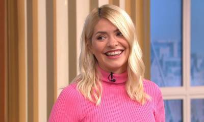 This Morning's Holly Willoughby reacts to sweet photo of her niece in the snow - hellomagazine.com