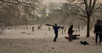 Storm Darcy: Scots skiers take over Kelvingrove park as Glasgow locals rage over lack of social distancing - www.dailyrecord.co.uk - Scotland