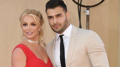 Britney Spears’ BF Sam Asghari Calls Her Dad Jamie A ‘Total D*ck’: I Have ‘Zero Respect’ For Him After Doc - hollywoodlife.com - New York