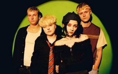 Pale Waves “defeat evil cycle” of relationships on new single ‘Fall To Pieces’ - www.nme.com - Manchester