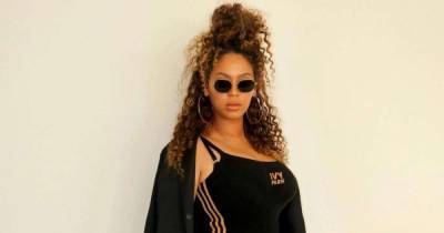 Beyoncé wows in mini dress and stilettos - and sparks fan reaction - www.msn.com
