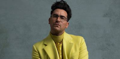 Dan Levy Goes Cool in Yellow for Golden Globes 2021 - www.justjared.com - Beverly Hills