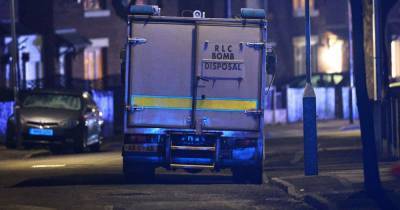 Suspicious device destroyed by bomb disposal officers after residents evacuated from homes in Ashton - www.manchestereveningnews.co.uk