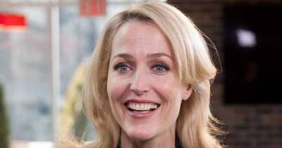 Gillian Anderson won her first Golden Globe in 24 years - www.msn.com - Britain