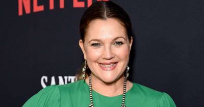 Drew Barrymore fans divided over latest home video - www.msn.com - county Hampton
