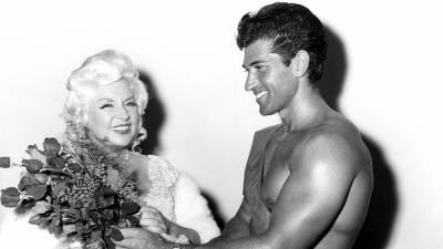 Reg Lewis, Actor and Mae West Muscleman, Dies at 85 - www.hollywoodreporter.com - Los Angeles - Hollywood - Las Vegas