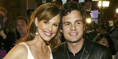 Jennifer Garner Calls Reuniting With Mark Ruffalo 'Wonderful' - www.justjared.com