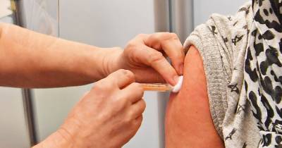 New vaccination centres to open in Bolton after 'pop-up' site booked out within a day - www.manchestereveningnews.co.uk
