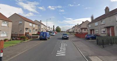 Bomb squad in Kilmarnock following discovery of suspected 'explosive device' - www.dailyrecord.co.uk - Scotland