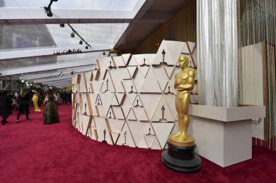 Peter Bart: Hey Oscar Voters, In A Year To Forget Remember To Vote - deadline.com
