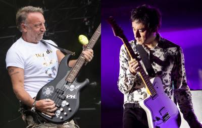 Ian Curtis - Watch Peter Hook and son team up with Smashing Pumpkins’ guitarist for Joy Division cover - nme.com