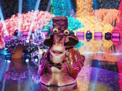 ‘The Masked Singer’ Season 5 Premiere: The Snail Gets Salted In Most Surprising Unmasking Ever! - etcanada.com - Russia
