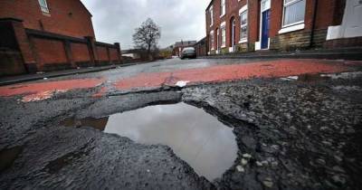Rochdale council to bring pothole repairs and road maintenance back 'in house' - www.manchestereveningnews.co.uk