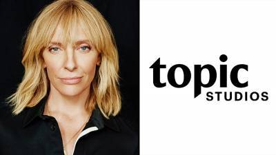 Toni Collette To Make Directorial Debut With Film Adaptation Of Lily King’s Novel ‘Writers And Lovers’ For Topic Studios - deadline.com - New York - New York