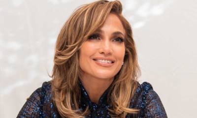 Jennifer Lopez's anti-wrinkle beauty fave is in the sale at Amazon - hellomagazine.com