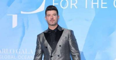 Robin Thicke - April Love Geary - Alan Thicke - Robin Thicke's birthday tribute to dad - msn.com
