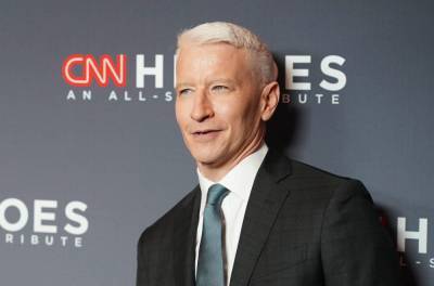 Anderson Cooper Poses With 10-Month Old Son To Aid CNN Colleague’s Fundraising For Cancer Research After Death Of His 9-Month-Old Daughter - etcanada.com - county Anderson - county Cooper