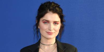 Eve Hewson Reveals The Famous Singer She Prank Called After Stealing Dad Bono's Address Book - www.justjared.com