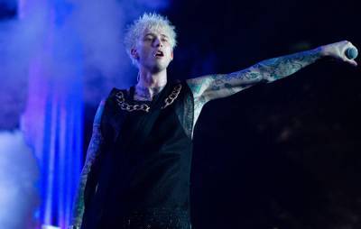 Listen to Machine Gun Kelly’s ‘Daywalker!’, his first new single of 2021 - www.nme.com