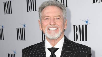 Country star Larry Gatlin tests positive for coronavirus after receiving Moderna vaccine: 'What are the odds?' - www.foxnews.com