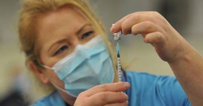 Perth and Kinross residents aged 50-60 told to expect blue envelope for COVID-19 vaccine - www.dailyrecord.co.uk