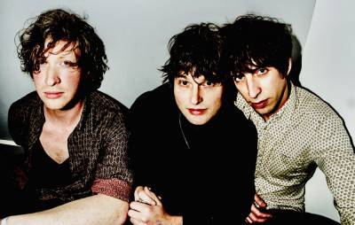 Trampolene share anthemic new single ‘Oh Lover’ - www.nme.com
