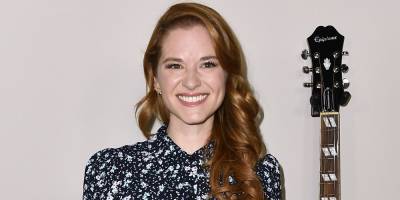 'Grey's Anatomy' Will Bring Back Sarah Drew In An Upcoming Episode - www.justjared.com - county Drew
