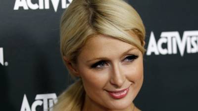 Paris Hilton talks about her Beverly Hills Hotel photo with an uninvited guest: ‘Kind of awkward’ - www.foxnews.com