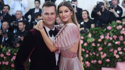 How Gisele Bundchen Feels About Tom Brady Extending His NFL Contract Not Retiring - hollywoodlife.com - county Bay