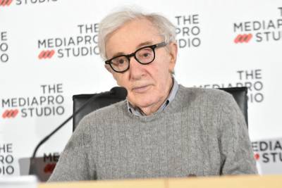 Woody Allen Calls Shocking HBO Docuseries ‘Allen v Farrow’ A ‘Hatchet Job’ - etcanada.com