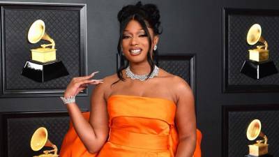 Grammys: Megan Thee Stallion Becomes First Female Rapper to Win Best New Artist in More Than 20 Years - www.hollywoodreporter.com - Houston