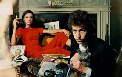 Sally Grossman, icon of Bob Dylan cover art, has died aged 81 - www.nme.com - New York