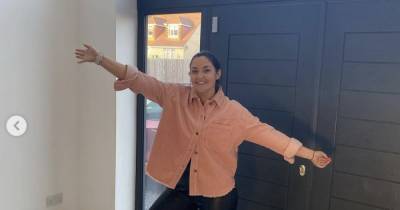 Jacqueline Jossa shares first look inside £1 million 'dream home' with stunning kitchen and huge garden - www.ok.co.uk