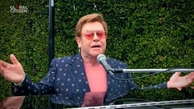 Elton John Calls Out Catholic Church For Investing In ‘Rocketman’ While Being Against Gay Marriage - etcanada.com