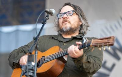 Jeff Tweedy to donate portion of songwriting royalties to local Chicago charity - www.nme.com - Chicago