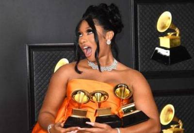 Grammy Awards 2021 early ratings show a record low viewership - www.msn.com