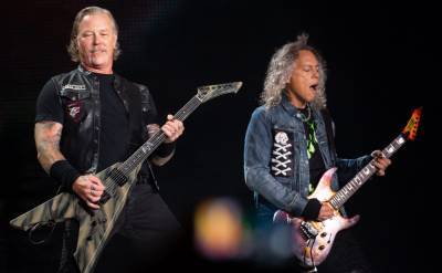 Kirk Hammett - James Hetfield - Watch Metallica’s Spin On ‘The Star-Spangled Banner’ At Golden State Warriors Vs. Los Angeles Lakers Game - etcanada.com - Los Angeles - Los Angeles - city Sandman