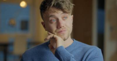Roman Kemp breaks down in tears as he reveals he suffered with suicidal thoughts a year before friend’s tragic death - www.ok.co.uk
