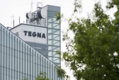 Tegna CEO Dave Lougee Stays On Hot Seat; Black Ex-Board Nominee Adonis Hoffman Accepts Apology But Rips Company Probe Of Valet Incident - deadline.com