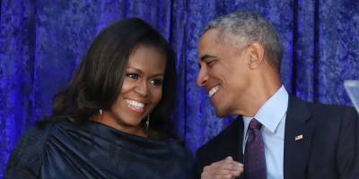 Barack Obama Complained During a Long Bike Ride With Michelle Obama - Watch! (Video) - www.justjared.com
