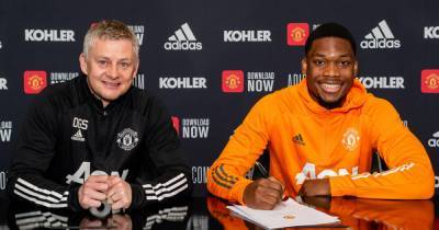 Manchester United announce new contract for Teden Mengi - www.manchestereveningnews.co.uk - Manchester
