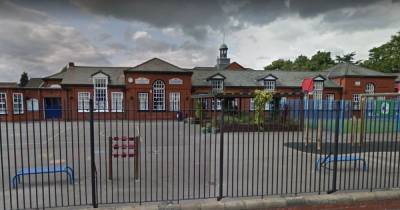 Headteacher warns of lesser known Covid symptoms amid outbreak at school - www.manchestereveningnews.co.uk - Manchester