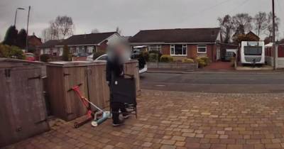 Moment brazen thief walks onto driveway and steals kids' scooters - in broad daylight - www.manchestereveningnews.co.uk - Manchester
