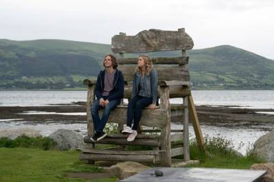 ‘Finding You’ Trailer: An American Girl Falls For An Irish Heartthrob In The Upcoming Romantic Drama - theplaylist.net - USA - Ireland - county Falls