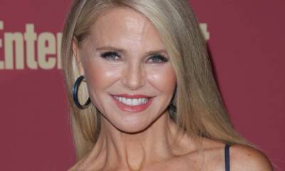 Christie Brinkley's flawless complexion in new video sparks major fan reaction - hellomagazine.com