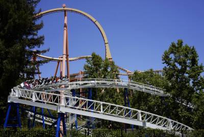 Magic Mountain Announces April 1 Reopening After Being Closed For More Than A Year - deadline.com - California