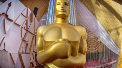 Oscars Producers Detail 'An Intimate, In-Person' Ceremony With No Zooms in Letter to Nominees - www.etonline.com - Los Angeles - Hollywood