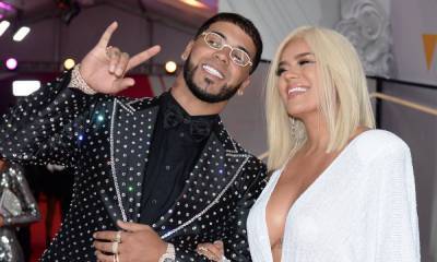 The details behind Karol G and Anuel AA’s breakup: money, jealousy, and private planes - us.hola.com
