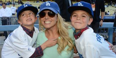 Britney Spears Shares Rare Photo With Teenage Sons Sean & Jayden Federline - www.justjared.com